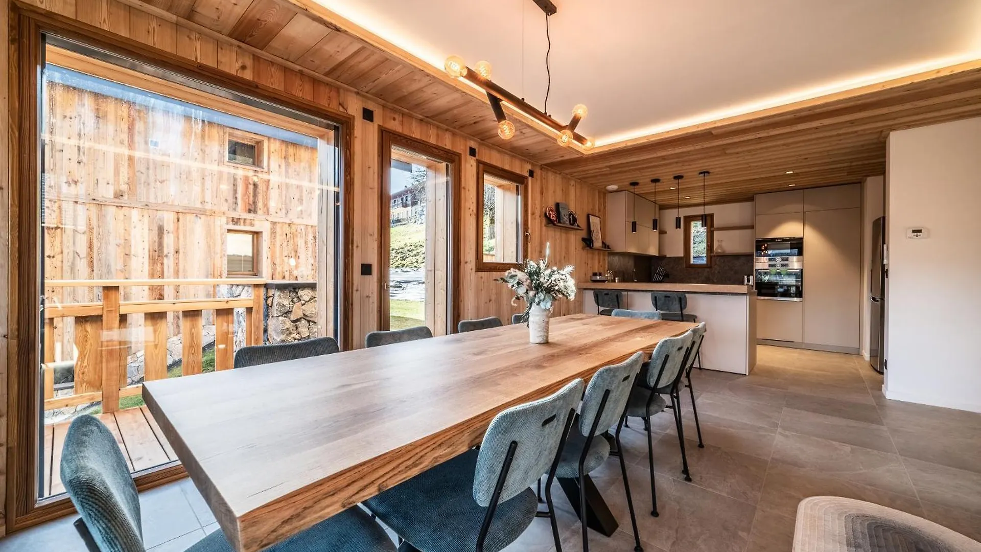 Chalet Bellatrix Morzine - By Emerald Stay La Cote d'Arbroz