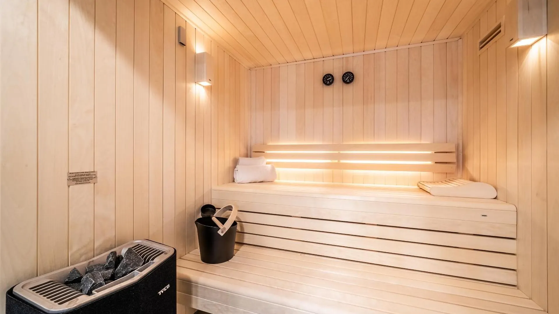 Chalet Bellatrix Morzine - By Emerald Stay La Cote d'Arbroz 0*,  France