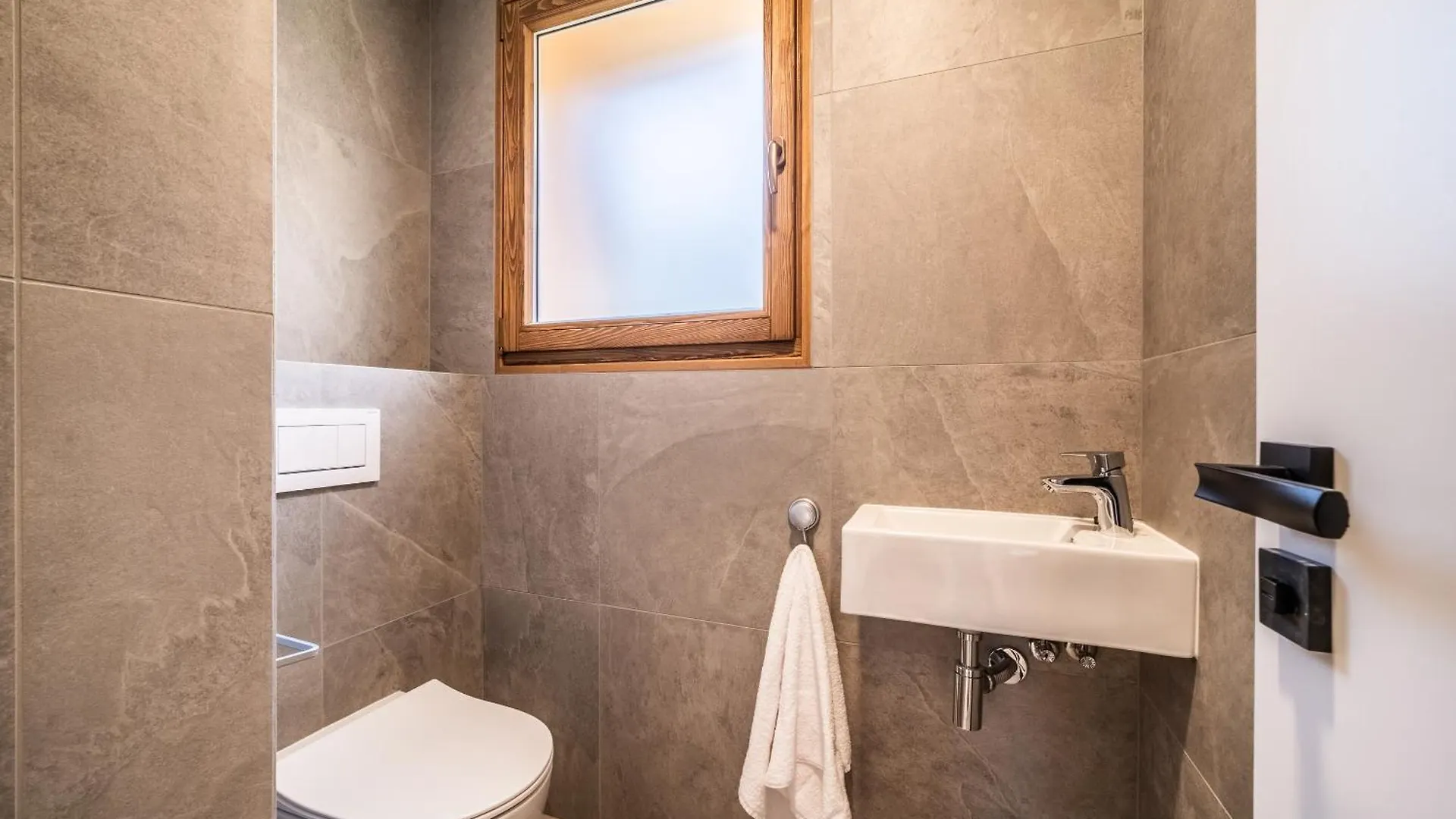 Chalet Bellatrix Morzine - By Emerald Stay La Cote d'Arbroz 0*,