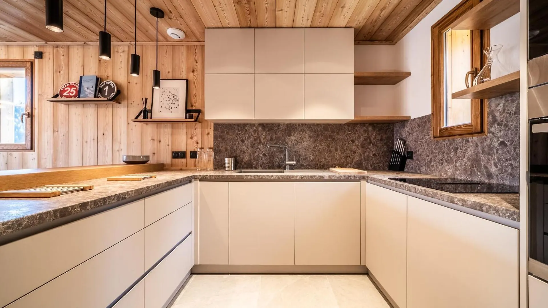Chalet Bellatrix Morzine - By Emerald Stay La Cote d'Arbroz 0*,