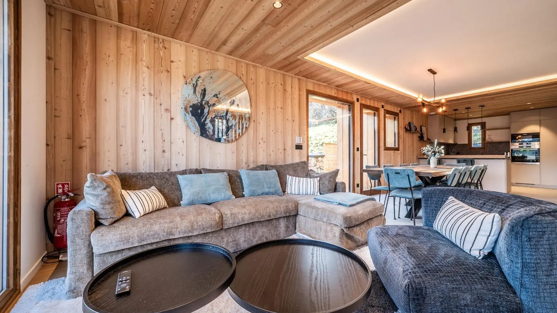 Chalet Bellatrix Morzine - By Emerald Stay La Cote d'Arbroz